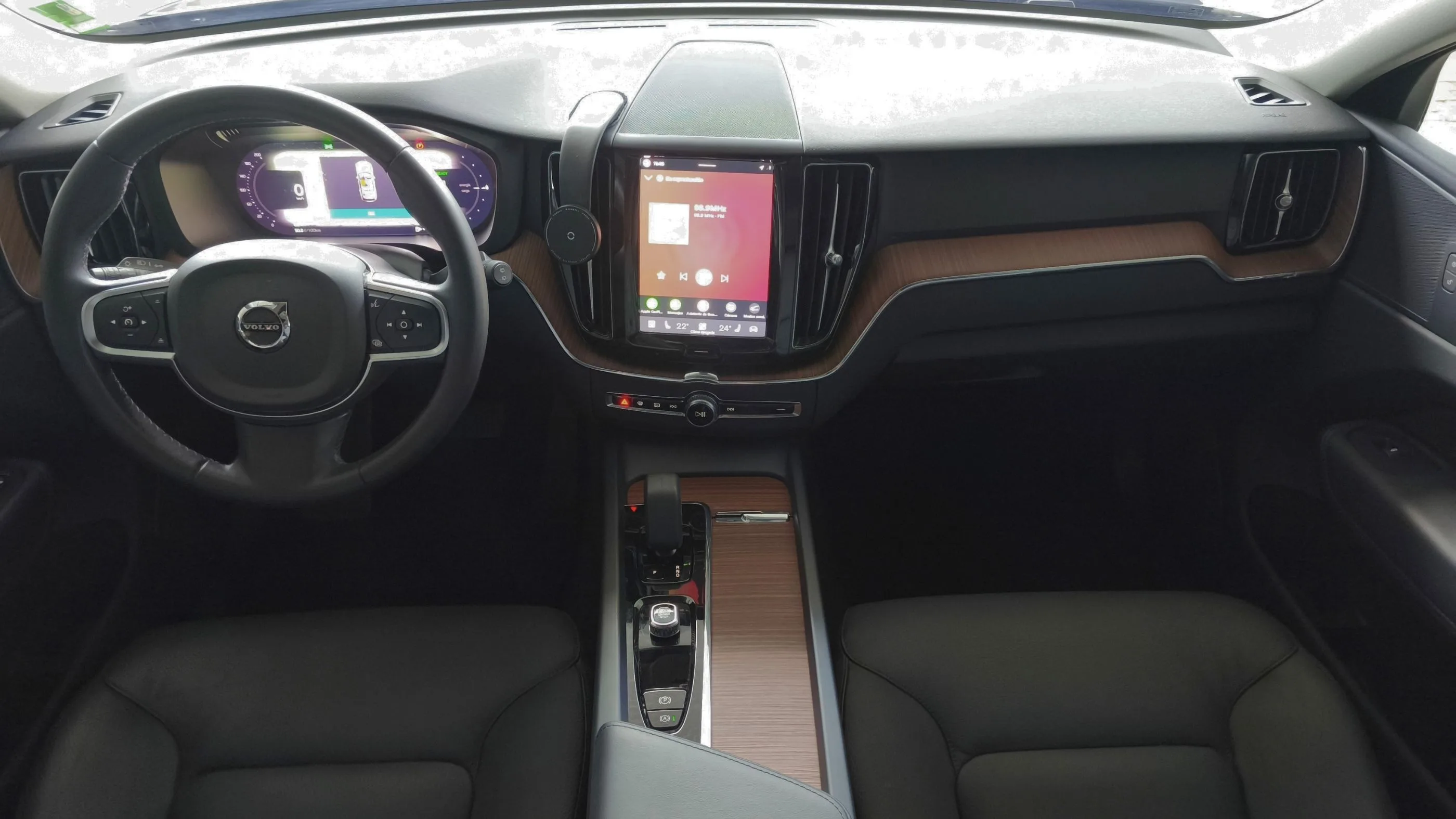 VOLVO XC60 RECHARGE ULTIMATE T8 PHEV AT 2000CC CT
