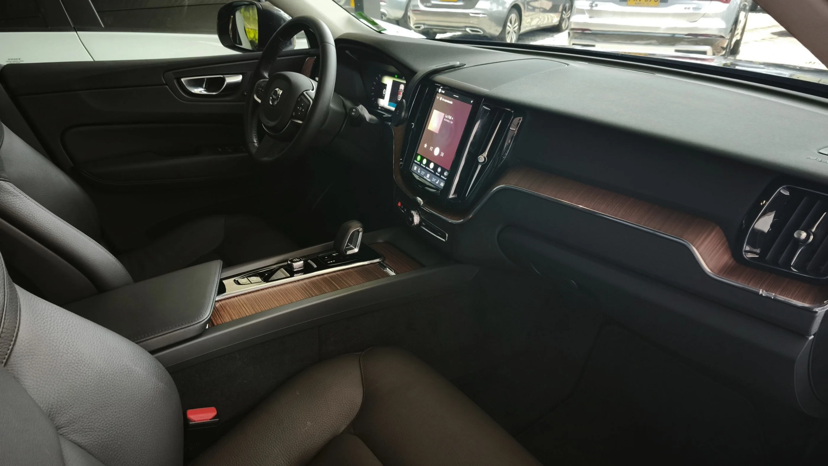 VOLVO XC60 RECHARGE ULTIMATE T8 PHEV AT 2000CC CT