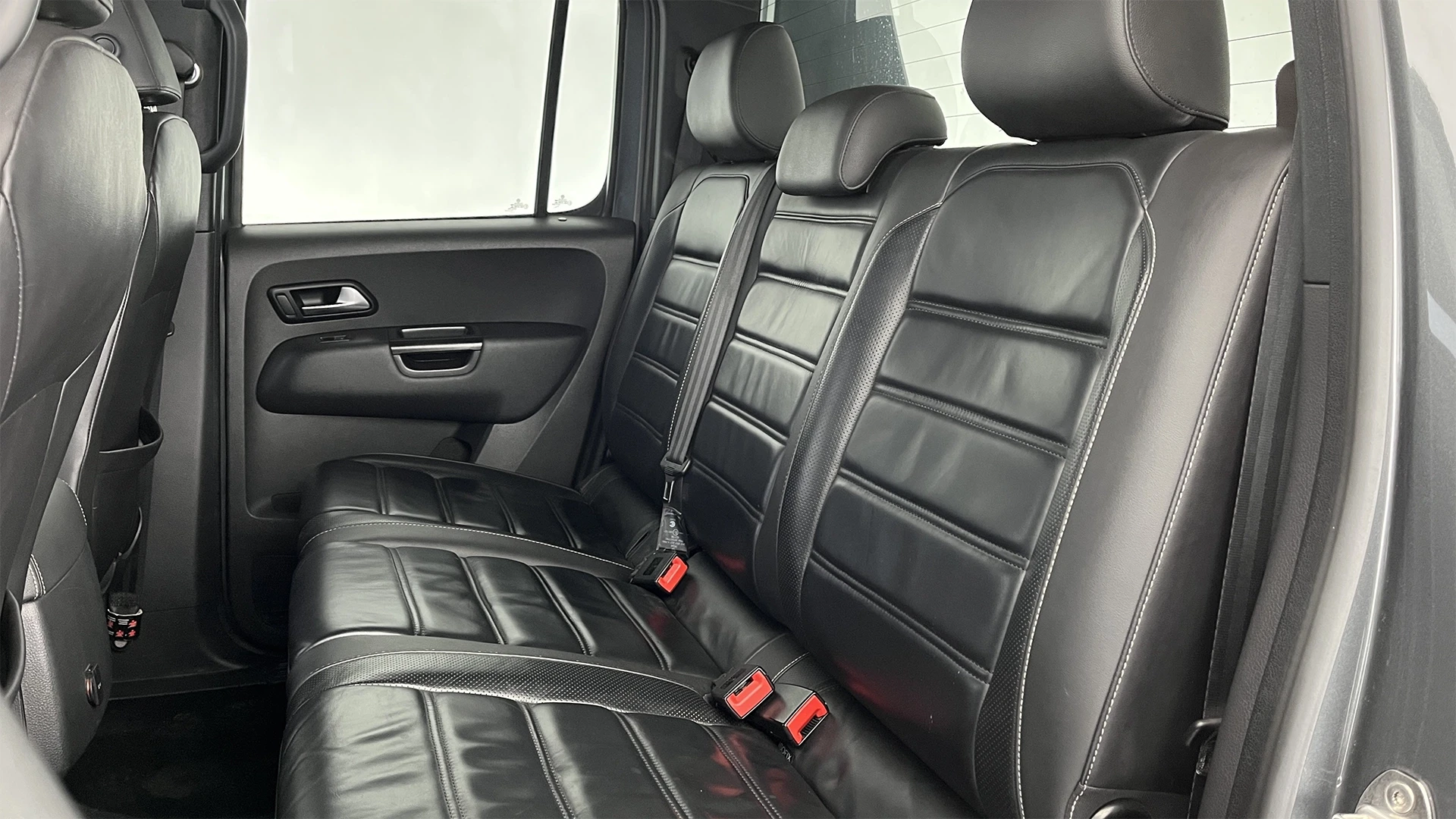 VOLKSWAGEN AMAROK HIGHLINE EXTREME TP 3000CC V6 TD 4X4 6AB ABS R20 TC