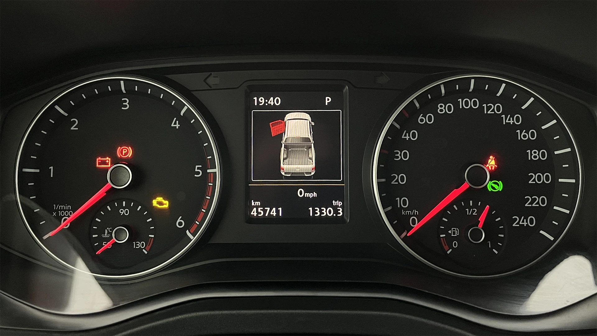 VOLKSWAGEN AMAROK HIGHLINE EXTREME TP 3000CC V6 TD 4X4 6AB ABS R20 TC