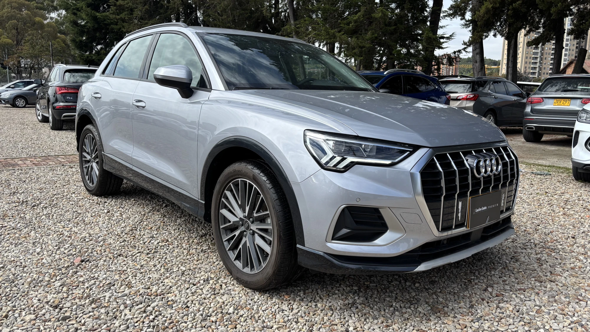 AUDI Q3 35 TFSI AMBITION PLUS TP 1400CC T TC R19