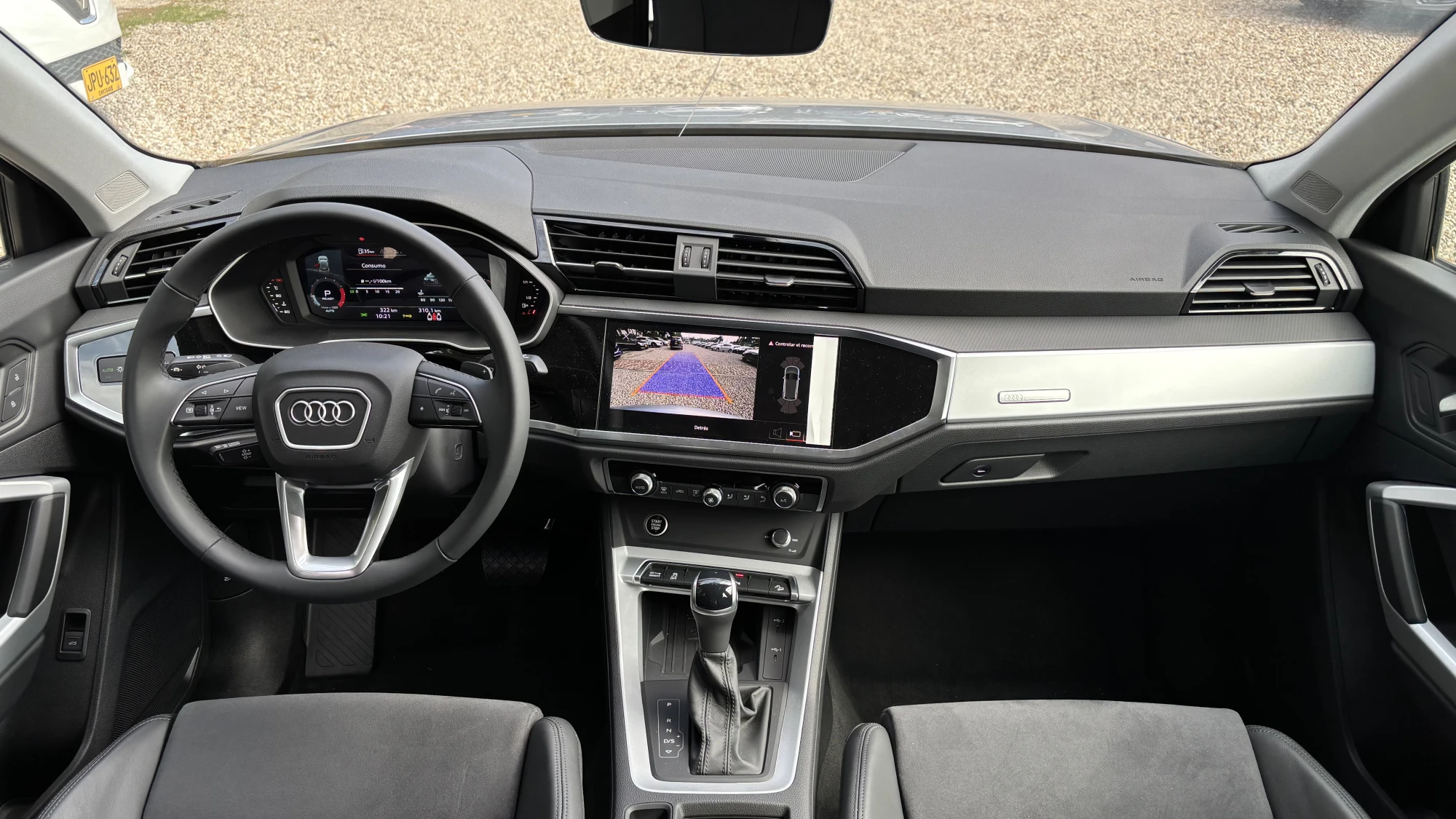 AUDI Q3 35 TFSI AMBITION PLUS TP 1400CC T TC R19