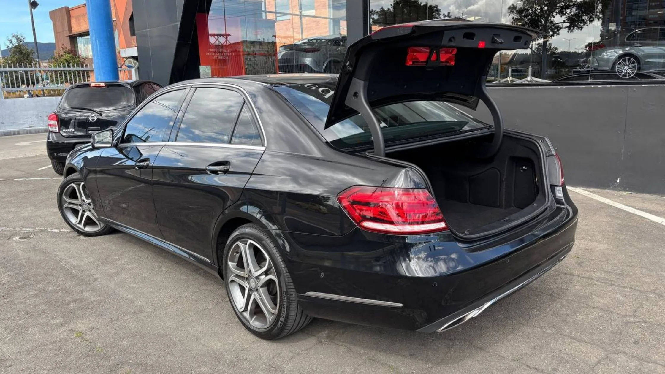 MERCEDES-BENZ E 200 [W212] [FL] CGI TP 2000CC T