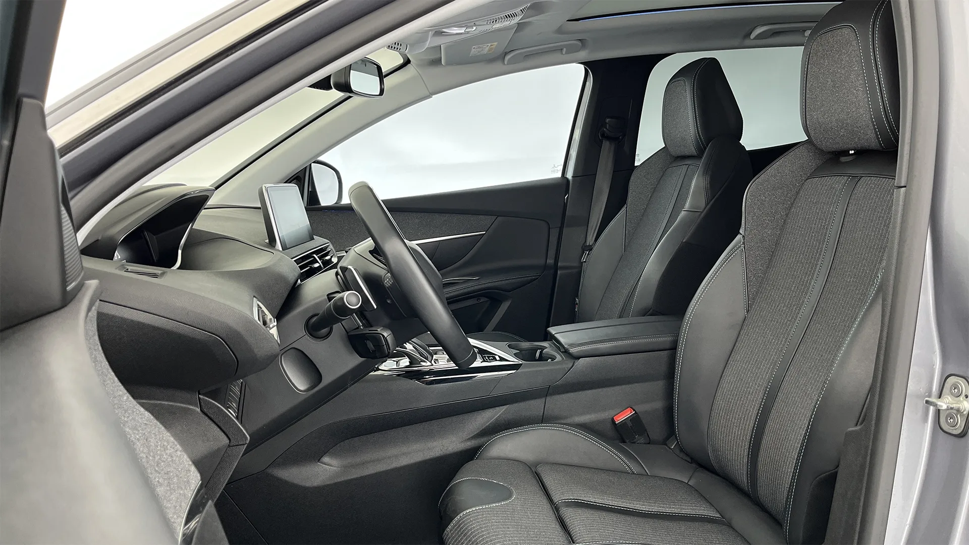PEUGEOT 3008 ALLURE TP 1600CC T CT R18