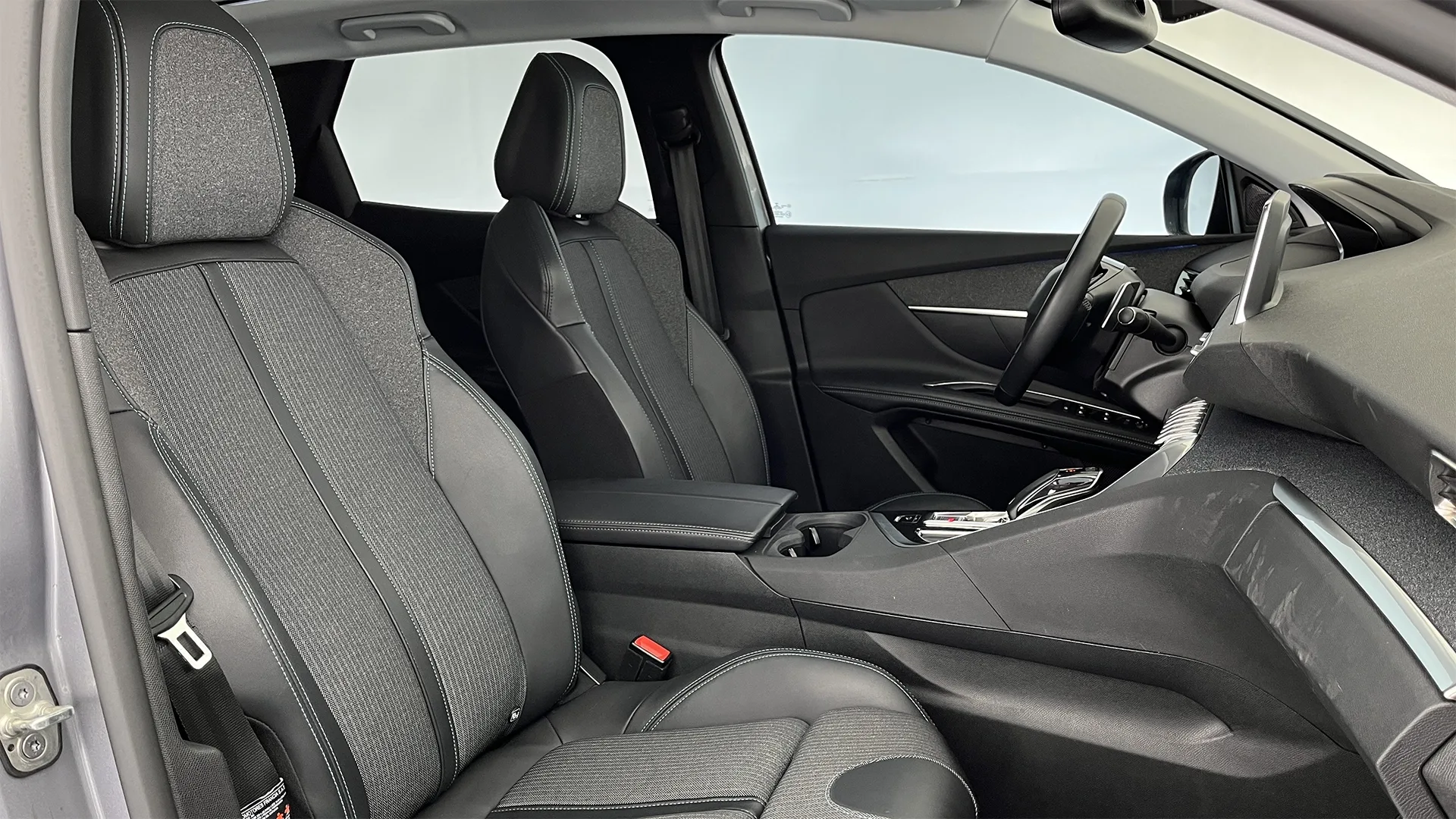 PEUGEOT 3008 ALLURE TP 1600CC T CT R18