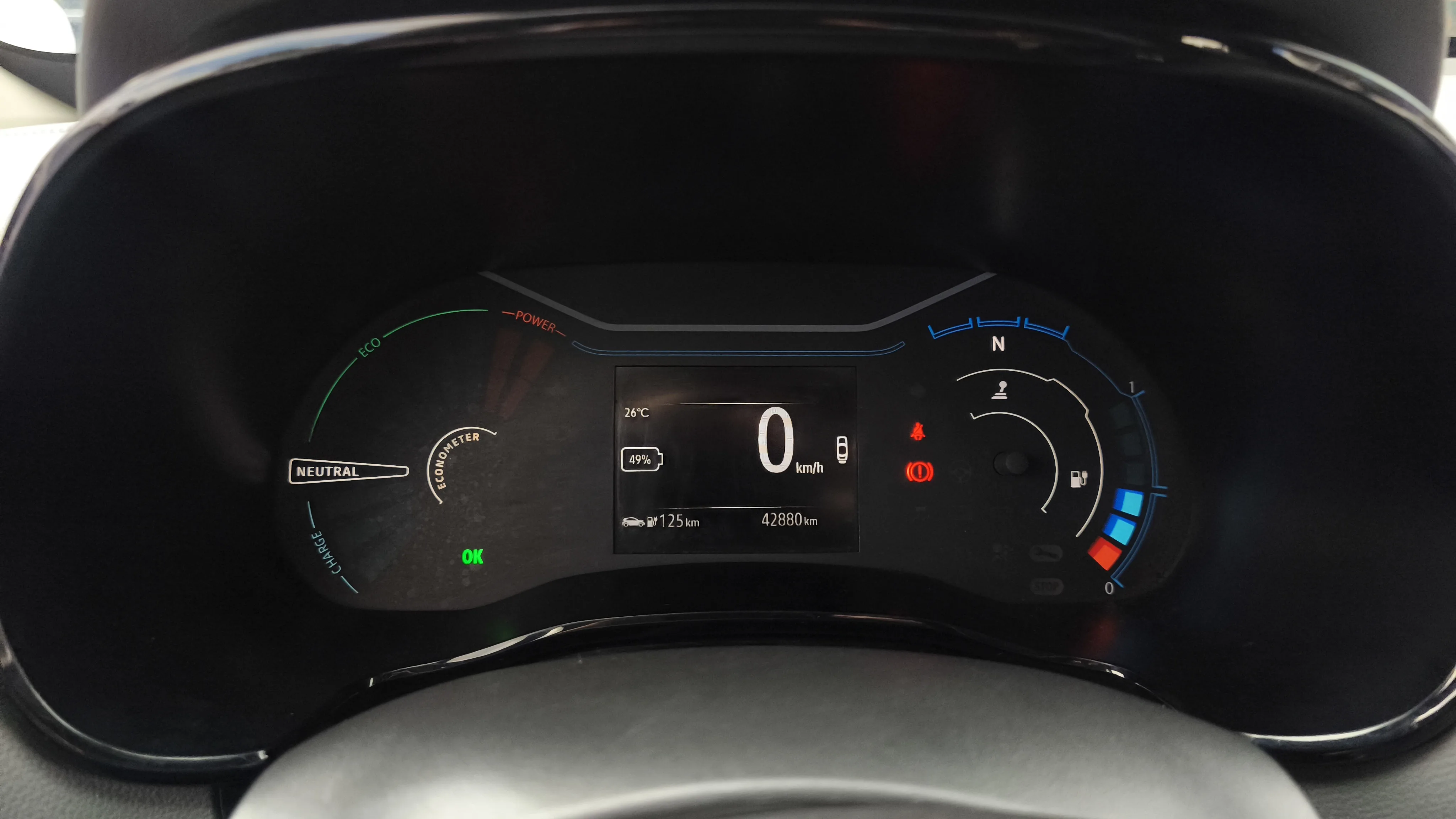 RENAULT KWID E-TECH INTENS AT 27KW 6AB ABS