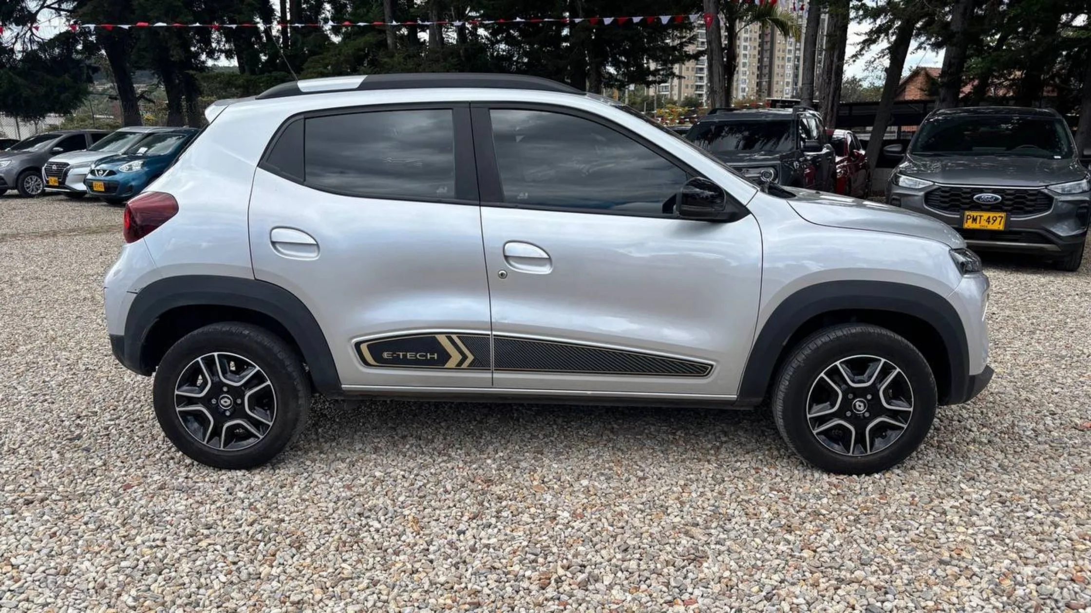 RENAULT KWID E-TECH INTENS AT 27KW 6AB ABS