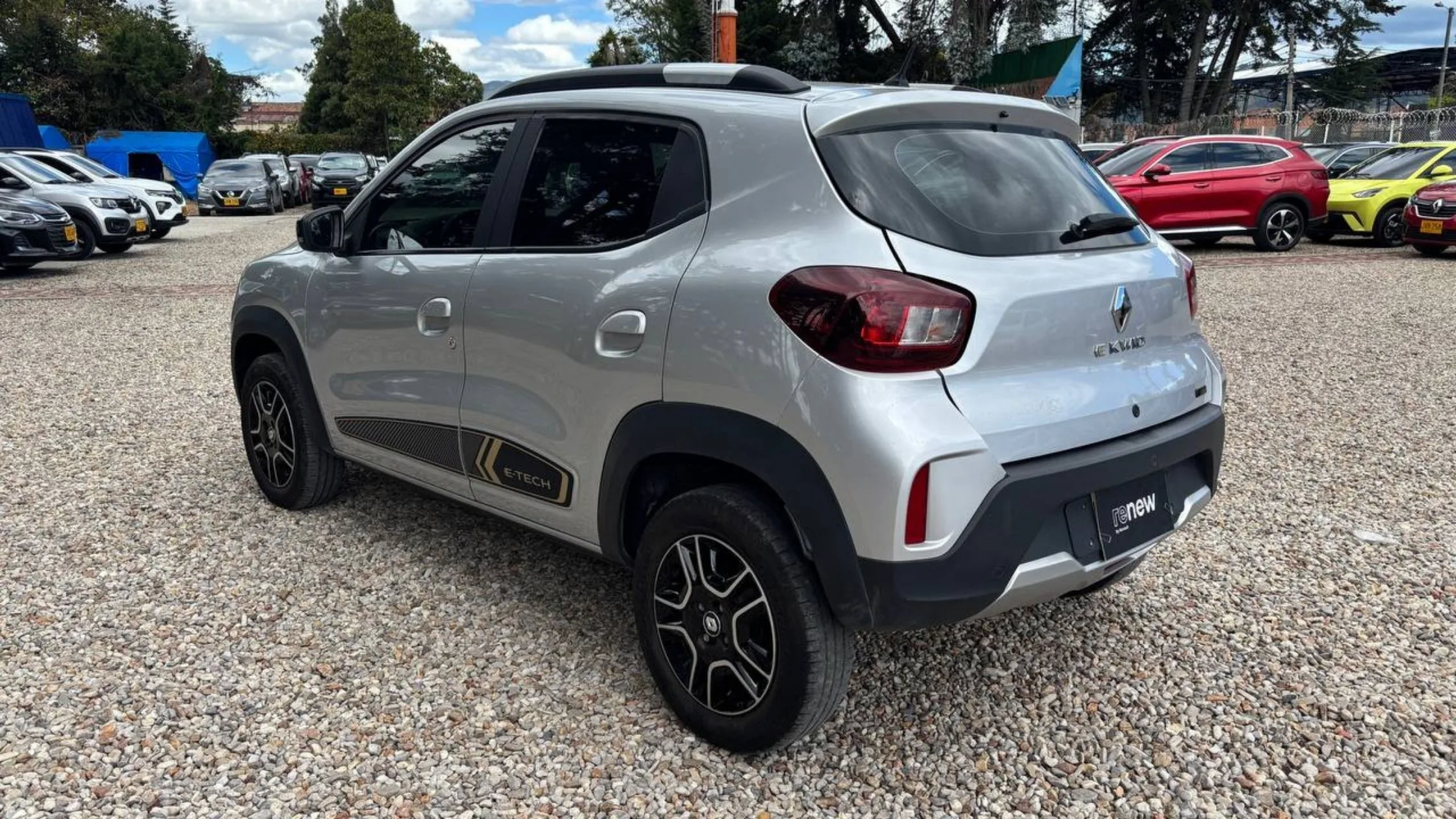 RENAULT KWID E-TECH INTENS AT 27KW 6AB ABS
