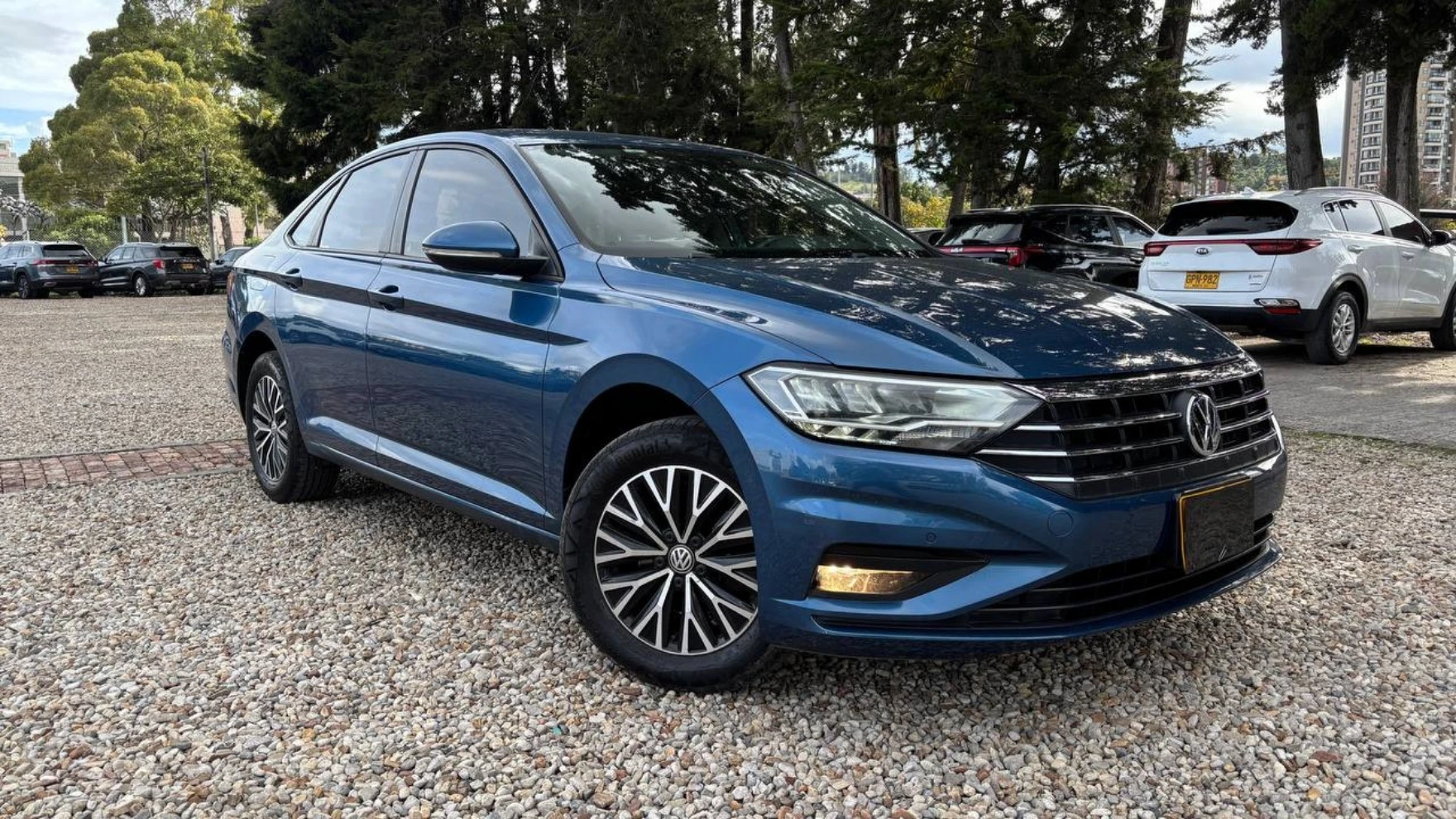 VOLKSWAGEN JETTA TSI COMFORTLINE TP 1400CC T R16
