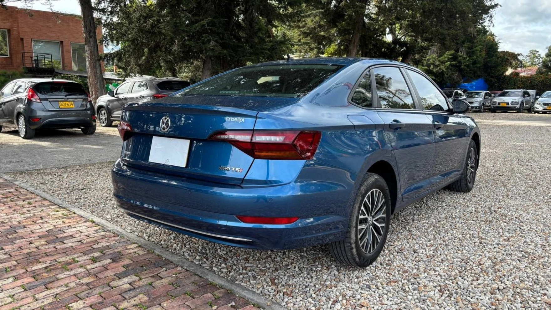 VOLKSWAGEN JETTA TSI COMFORTLINE TP 1400CC T R16