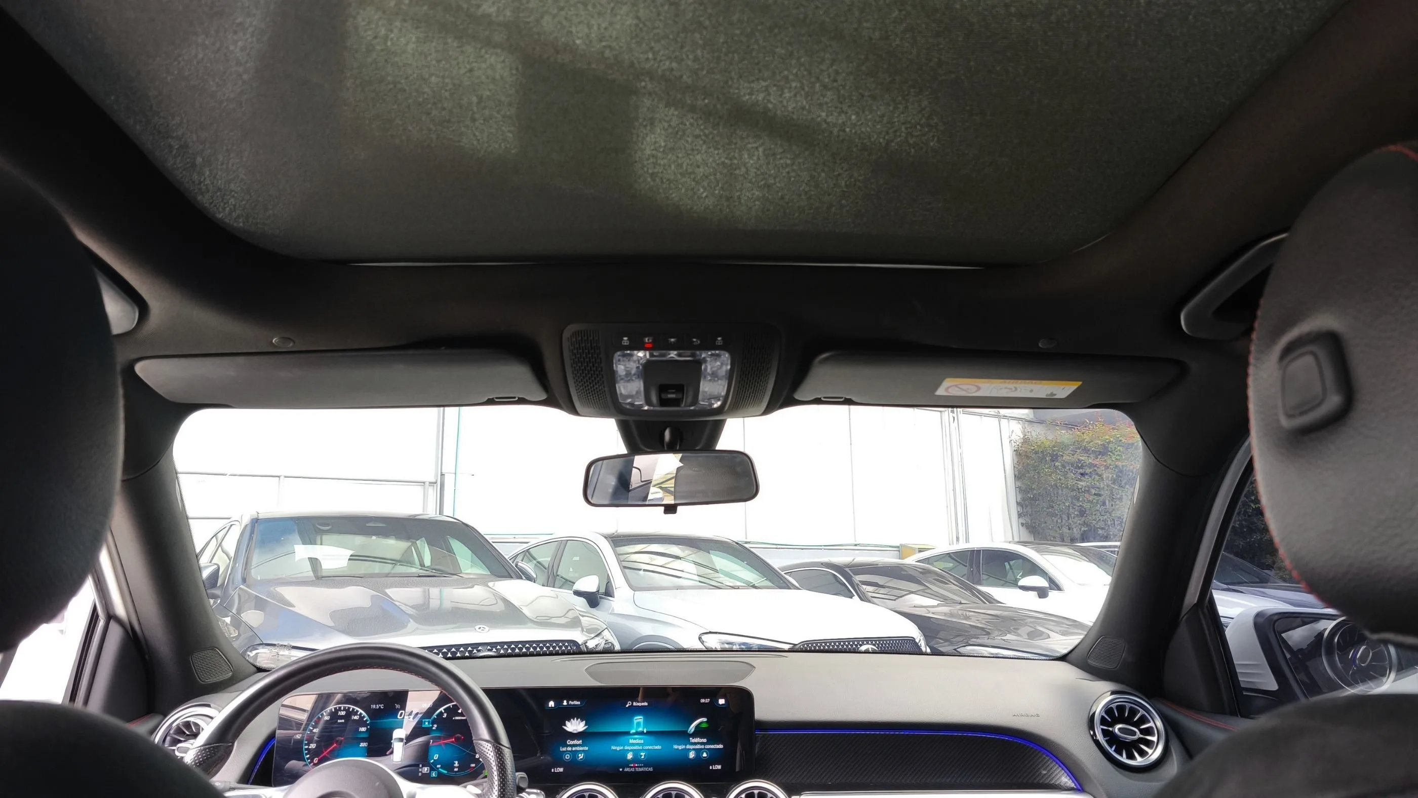 MERCEDES-BENZ GLB 200 [X247] AMG LINE TP 1300CC T CT