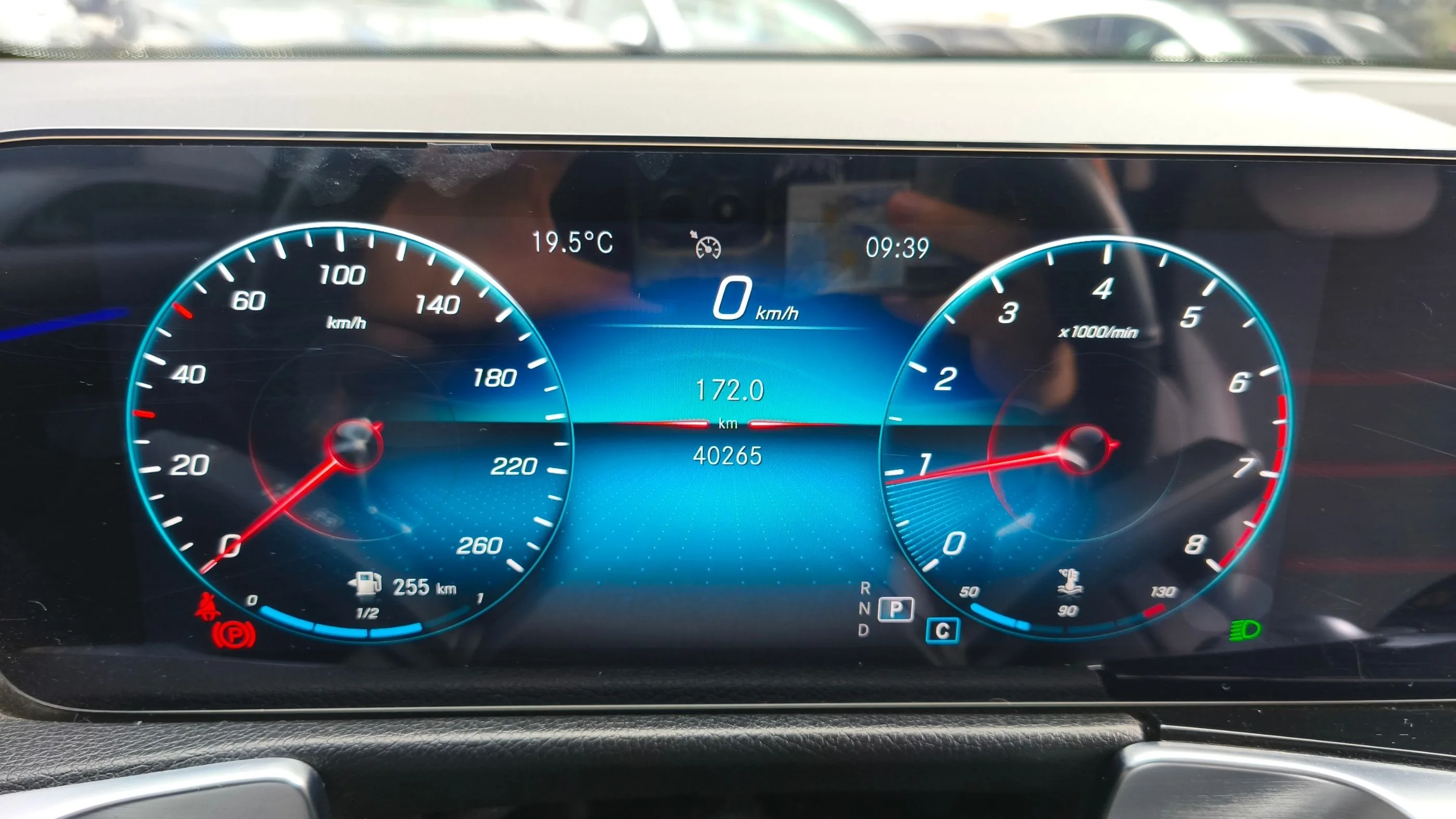 MERCEDES-BENZ GLB 200 [X247] AMG LINE TP 1300CC T CT