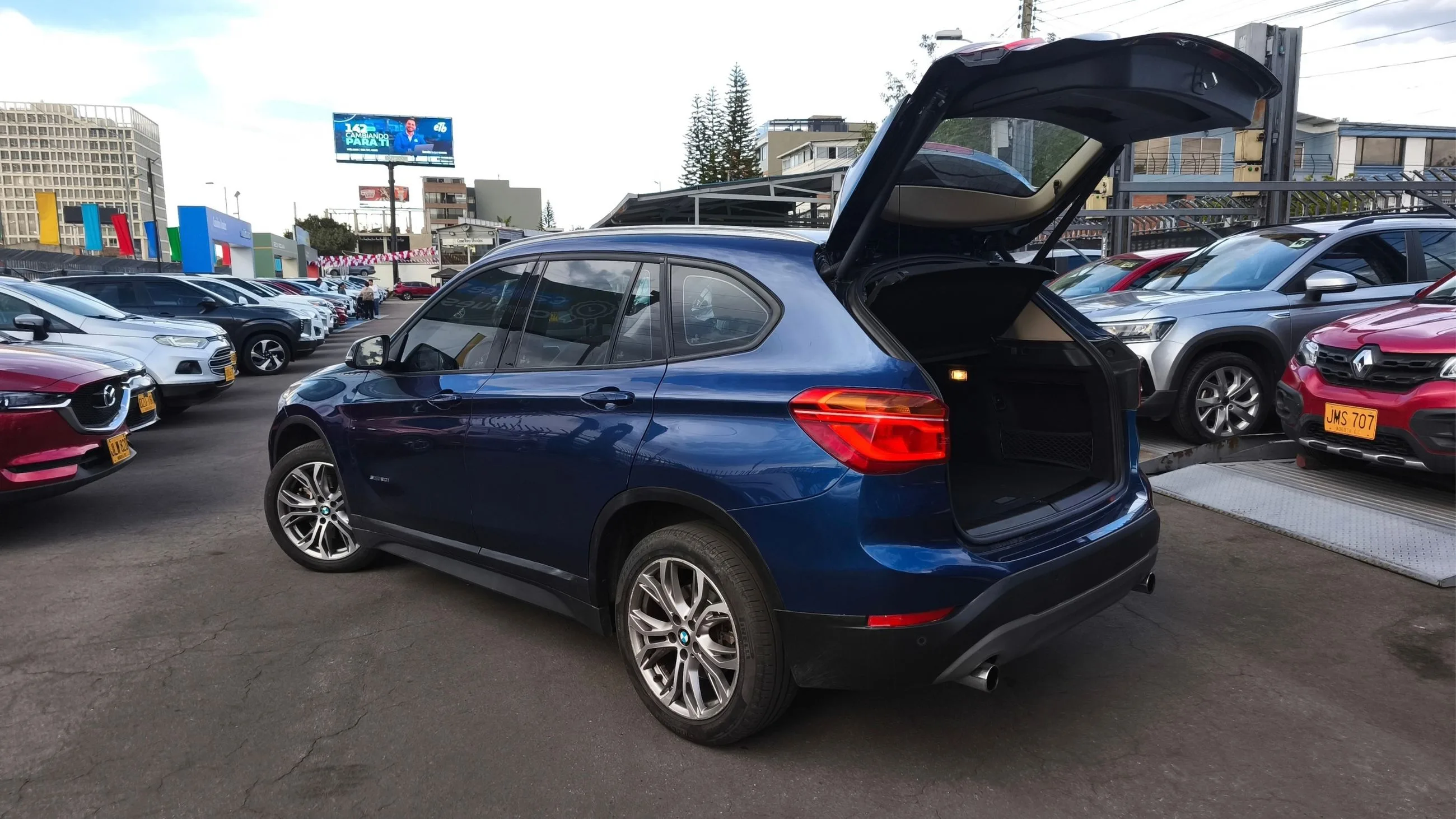 BMW X1 [F48] SDRIVE 20I TP 2000CC T CT